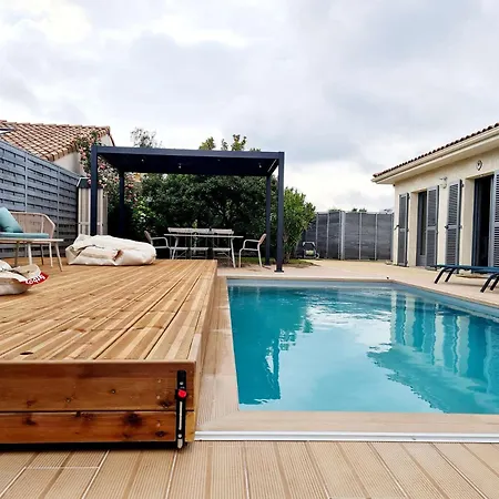 Bourg Avec Piscine Villa Biscarrosse