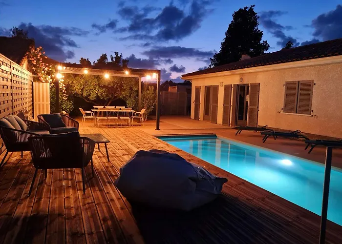 Bourg Avec Piscine Villa Biscarrosse