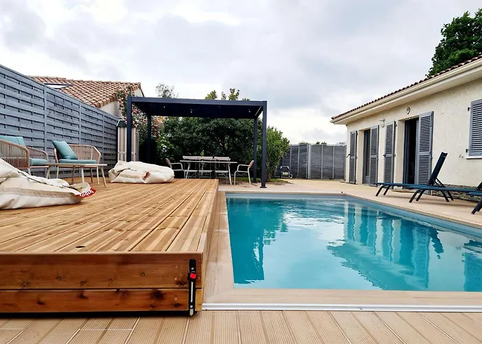 Bourg Avec Piscine Villa Biscarrosse