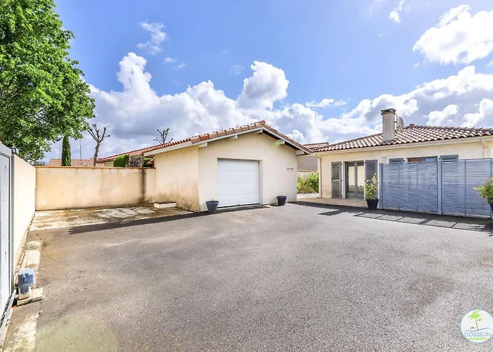 Bourg Avec Piscine * Biscarrosse