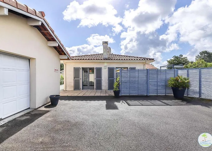 Bourg Avec Piscine Biscarrosse